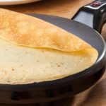 How to choose the best crepe maker for pancakes