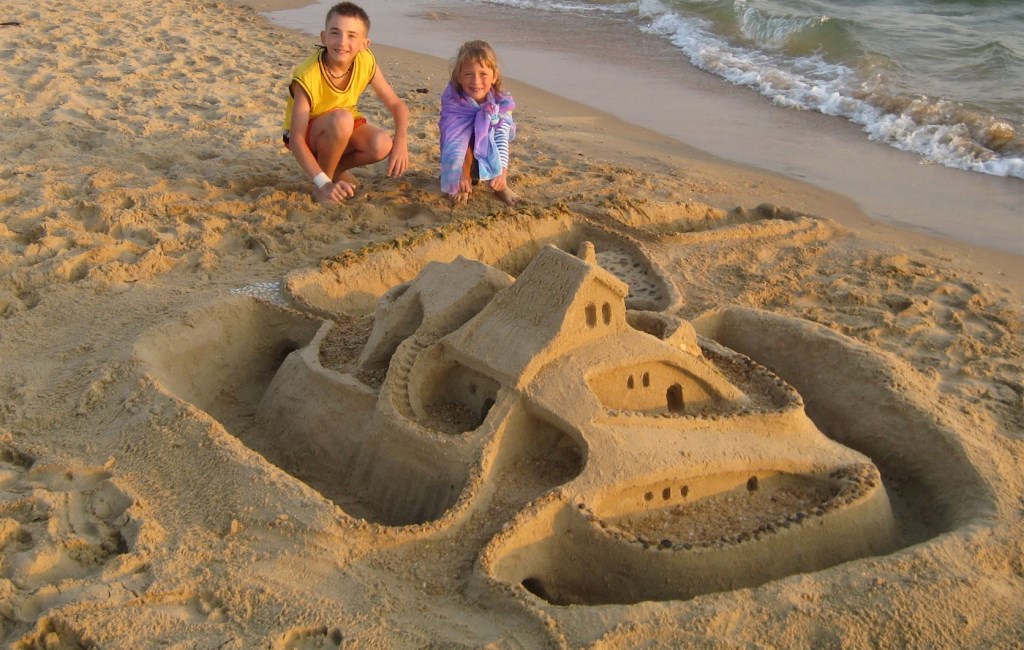 Sand photo of sand castle