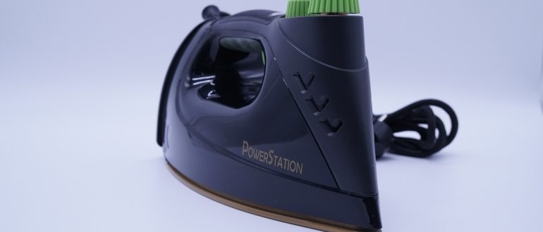 Loewe Premium Power Station Iron with Steam Generator