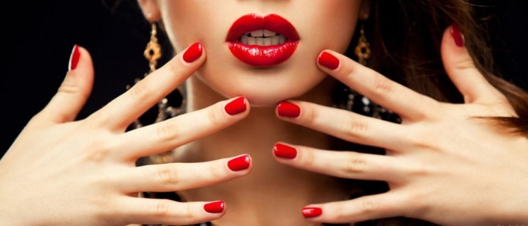 Red manicure - how to choose a pedicure machine